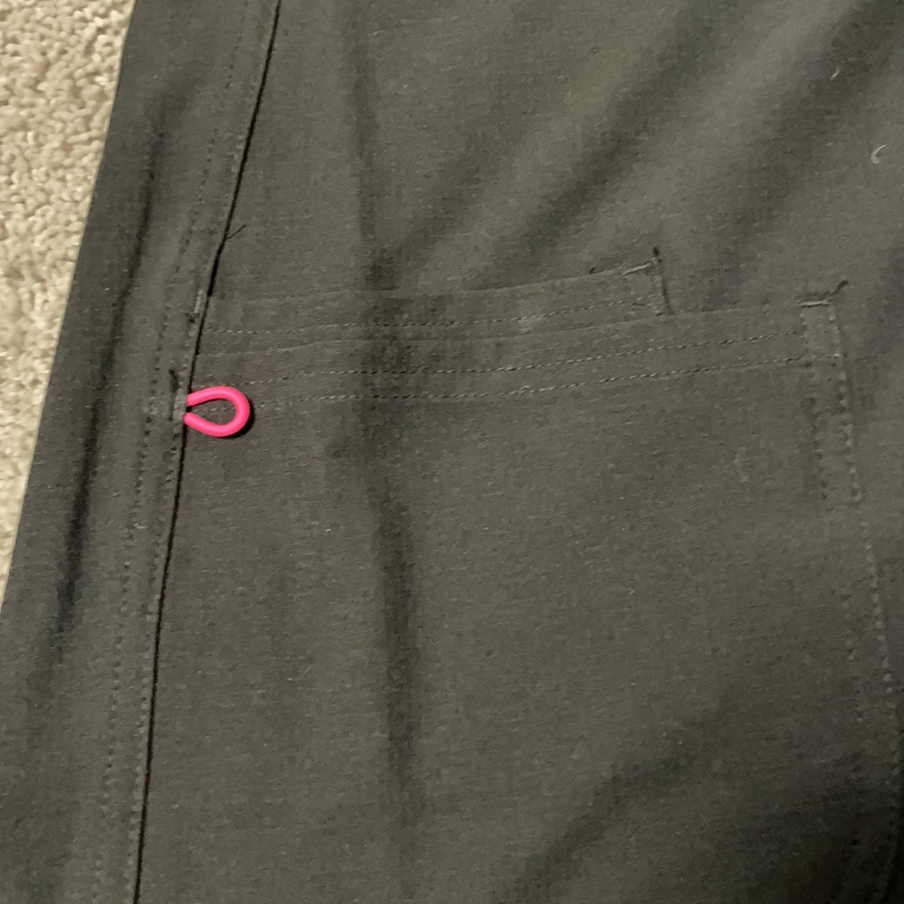 Scrub Top - Picture 4 of 4